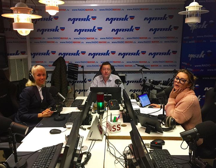 Десятого октября Адвокат Елена Бойцова выступила в прямом эфире радио «Маяк»